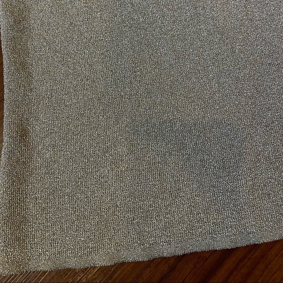 Donna Salyer Fabulous Furs Womens Silver Sleeveless Sequin Medium Blouse - Picture 2 of 4